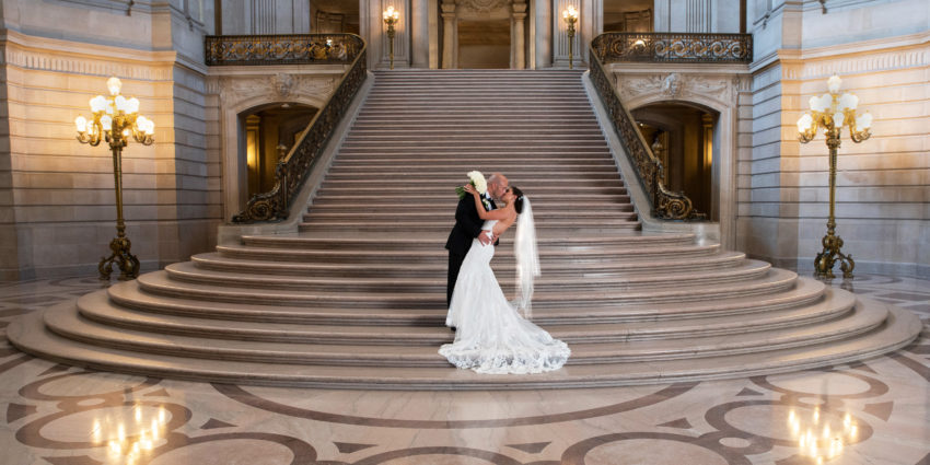 San Francisco city hall wedding picture