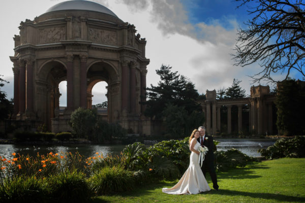 Beautiful blue skies at the Palace of Fine Arts in San Francisco