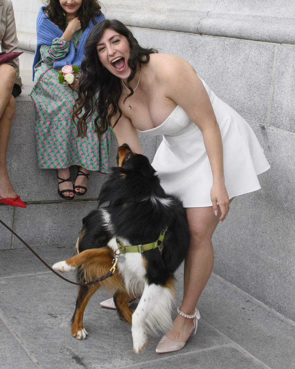 San Francisco city hall reunites with her dog after the wedding