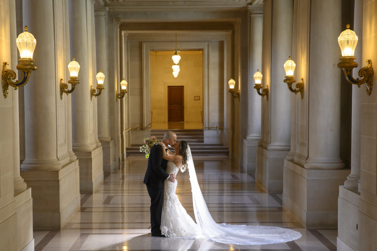 Beautiful lighting for this San Francisco city hall wedding photography picture